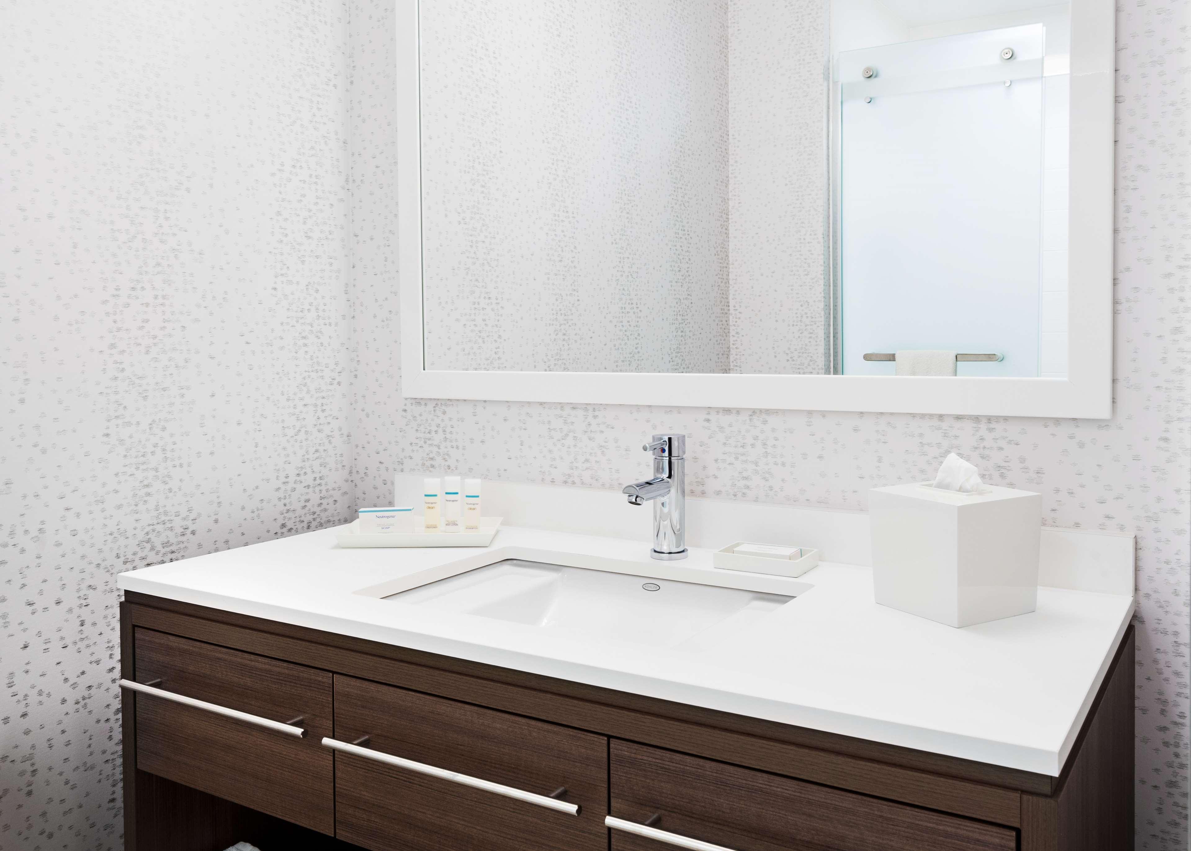 Home2 Suites By Hilton Chicago Mccormick Place Exterior foto